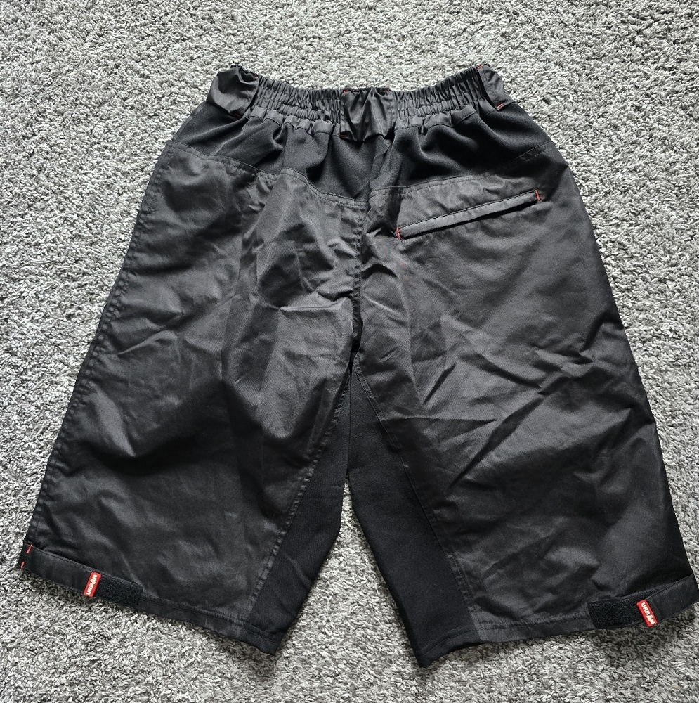 Urban Cycling Apparel The Enduro Men's Shorts XL - Picture 2 of 6